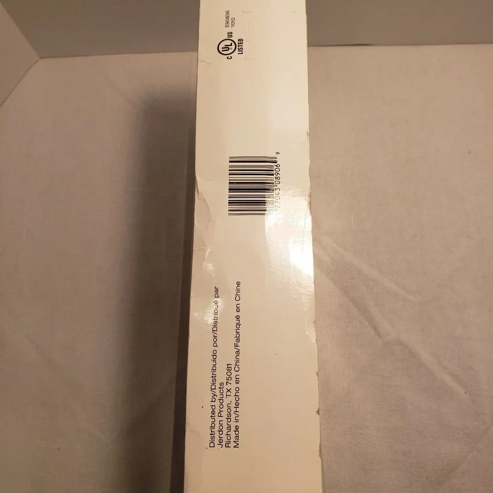 LIGHTED MAKEUP MIRROR by JERDON - FIRST CLASS - MODEL J1010 - MIRROR 6.5